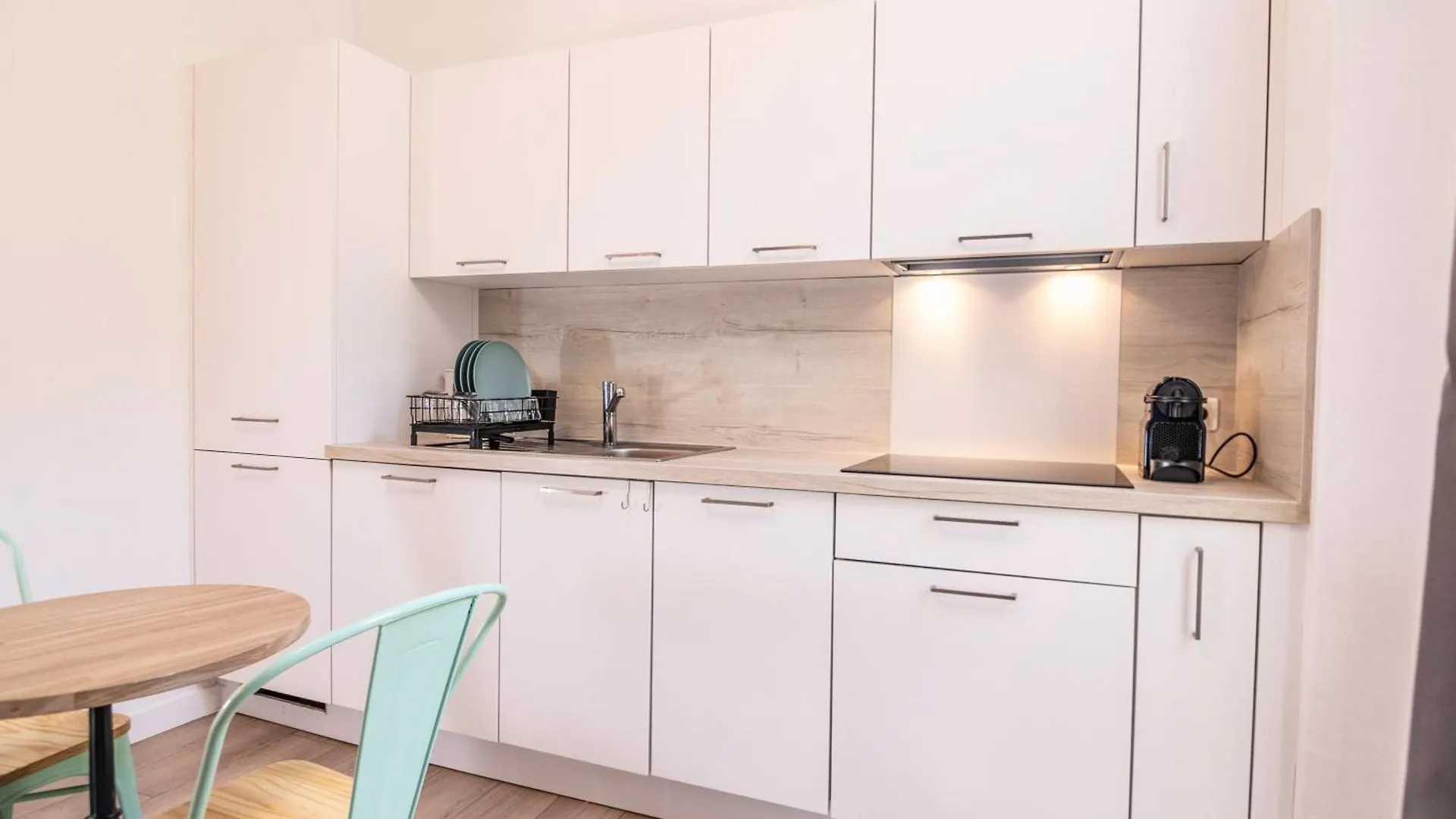 Apartment Studio Vieil Antibes Proche Mer